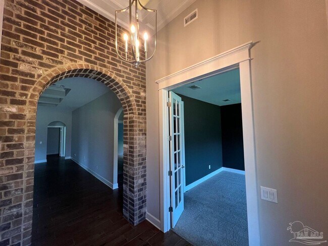Building Photo - 5148 Sandy Shores Dr