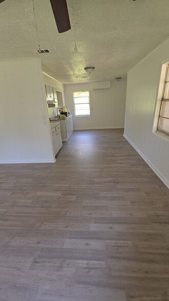 Building Photo - 545 Maben-Bsh Road