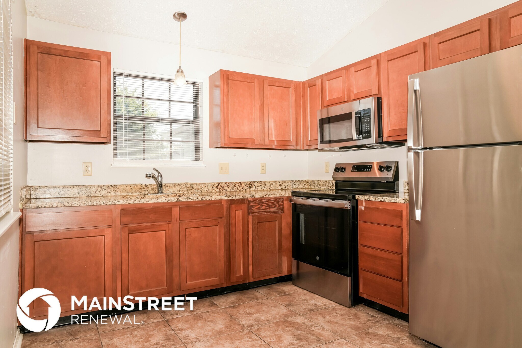 Building Photo - 4002 Harmony Dr