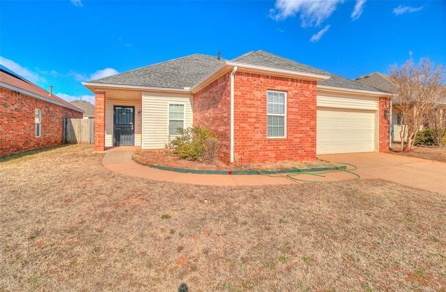 Building Photo - 6005 SE 70th St