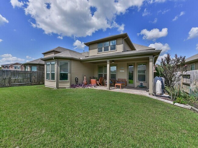 Building Photo - 15223 Sunlight Bay Ct