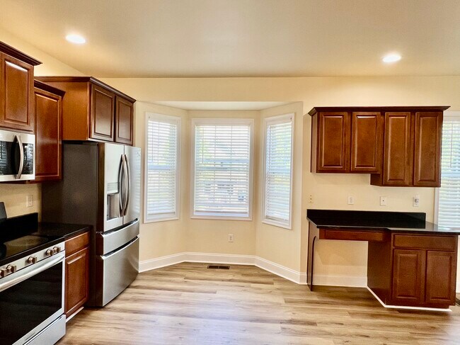 Building Photo - 229 Whitley