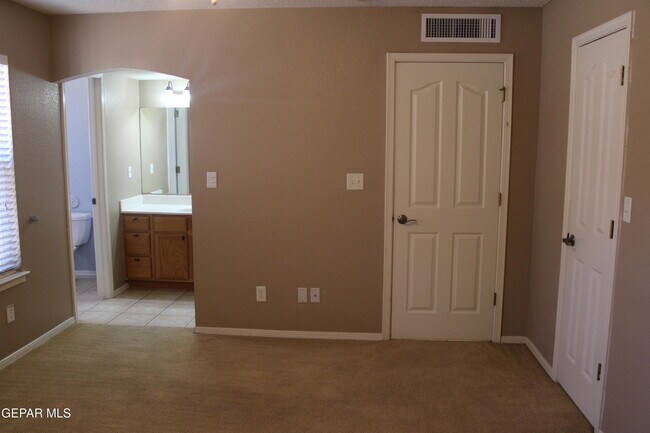 Building Photo - 12317 Jan Herring Way