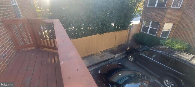 Building Photo - 10210 Sherman Heights Pl