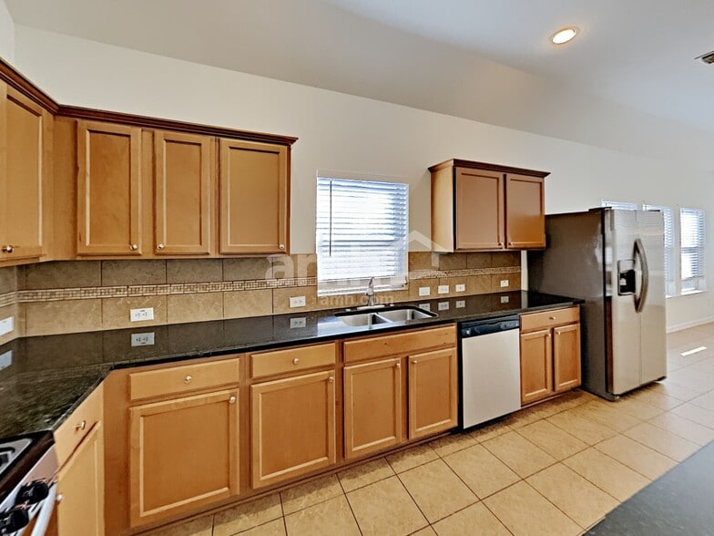 Building Photo - 12307 Johns Stake Ct