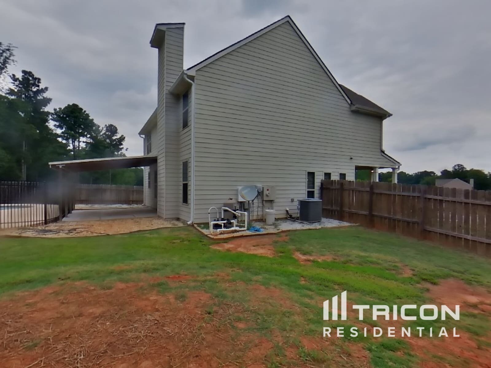 Building Photo - 125 Highwood Dr