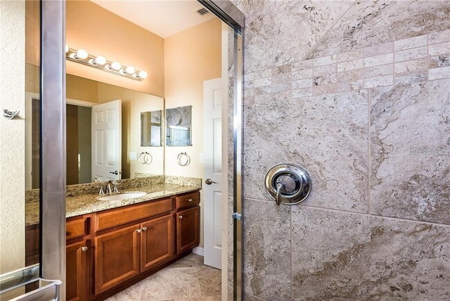 Building Photo - "Charming 2-Bed, 2-Bath with Granite Finishes in Burnt Store Isles!"