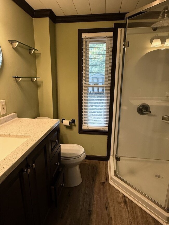 Building Photo - Quaint 2-Bedroom Bungalow Near Ft. Riley!