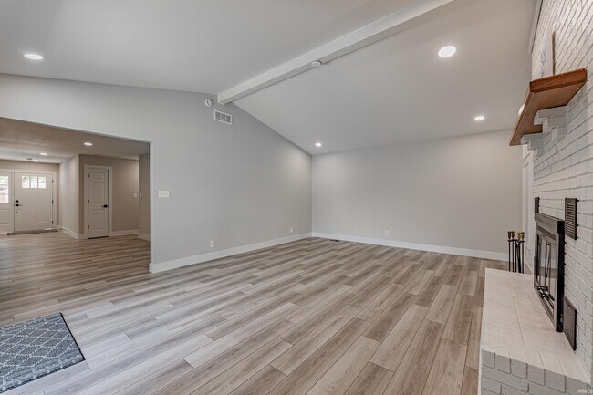 Building Photo - 6840 Copperfield Dr