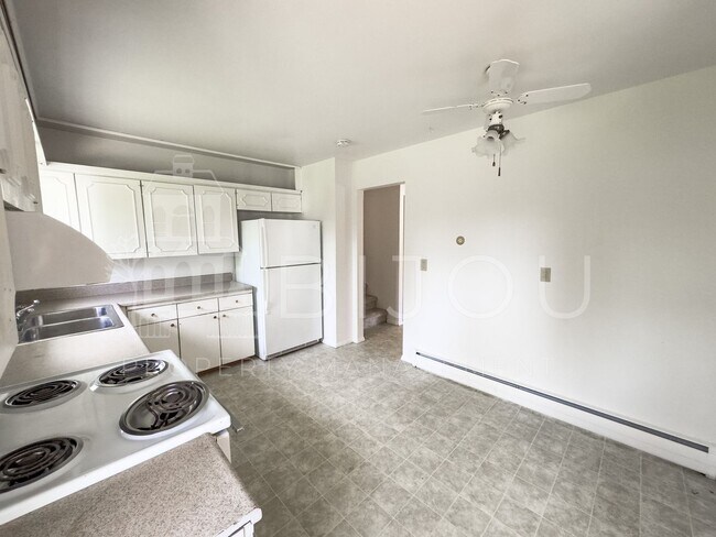 Building Photo - 206 Catalina Pl