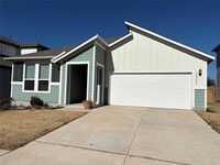 Building Photo - 12000 Saddle Rock Dr