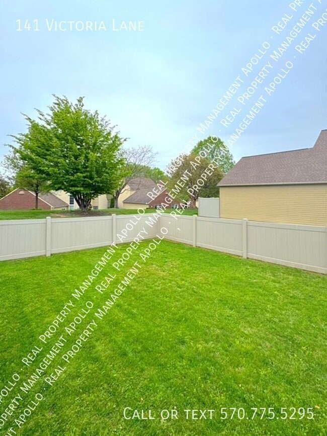 Building Photo - 141 Victoria Ln