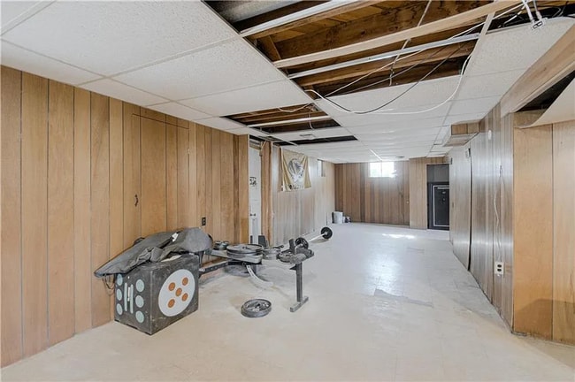 Building Photo - COMING SOON! 3 Bedrooms 2 Bathrooms $1,550