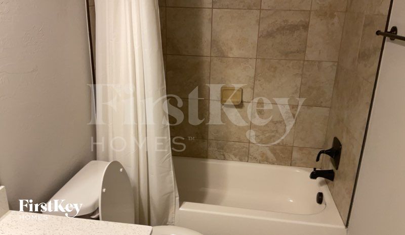 Building Photo - 4233 NW 154th St