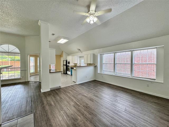 Building Photo - 3614 Parkmead Dr