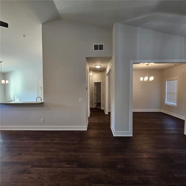 Building Photo - 201 Damascus Rd