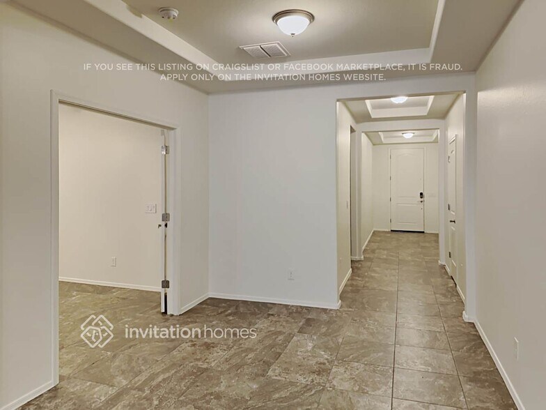 Building Photo - 2135 W Madisen Marie Ave