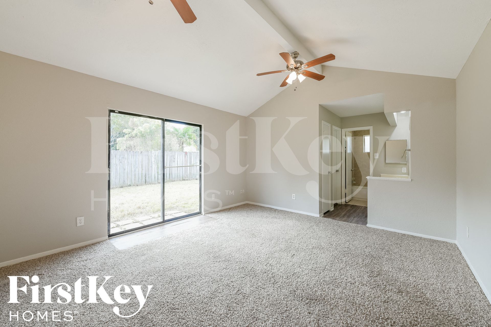 Building Photo - 22219 Oakhill Gate Dr