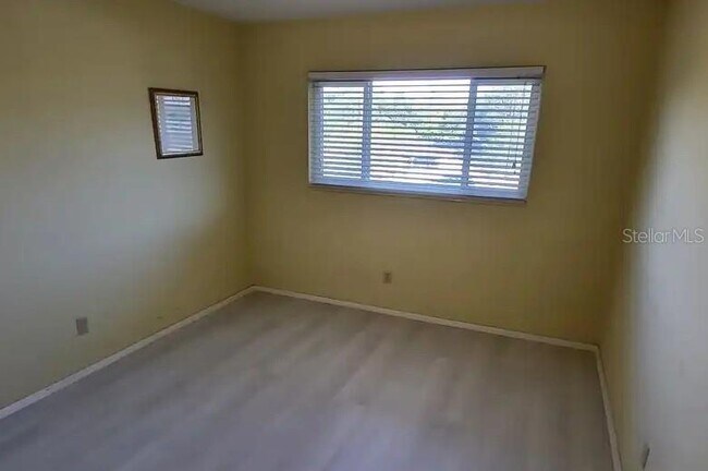 Building Photo - 2043 Denmark St