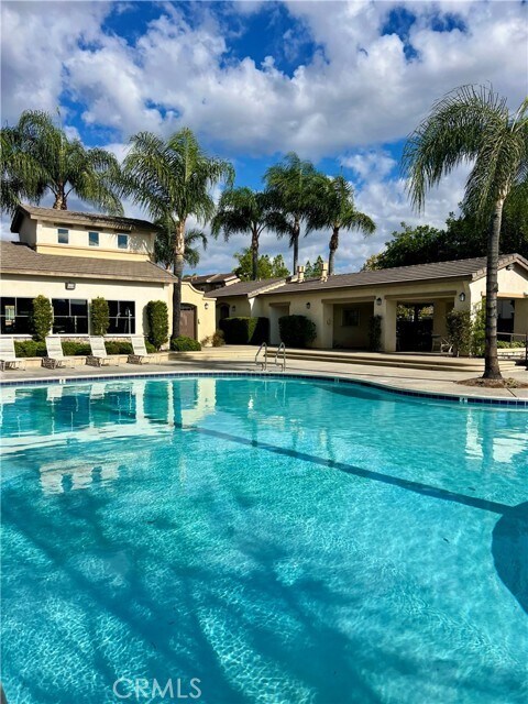 Building Photo - 26302 Arboretum Way