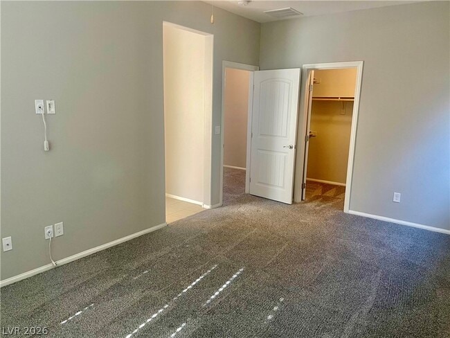 Building Photo - 8365 S Pioneer Way
