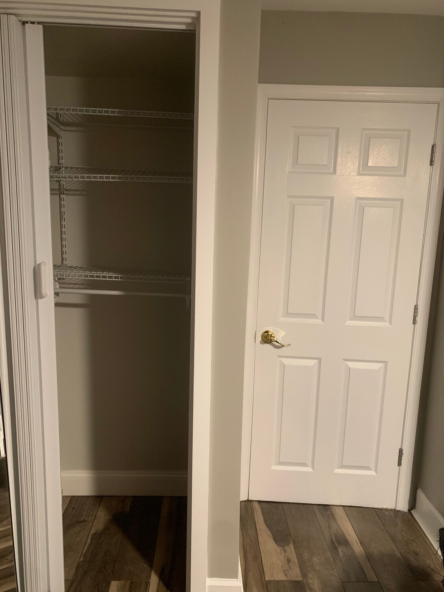 Building Photo - 1009 W 43rd St