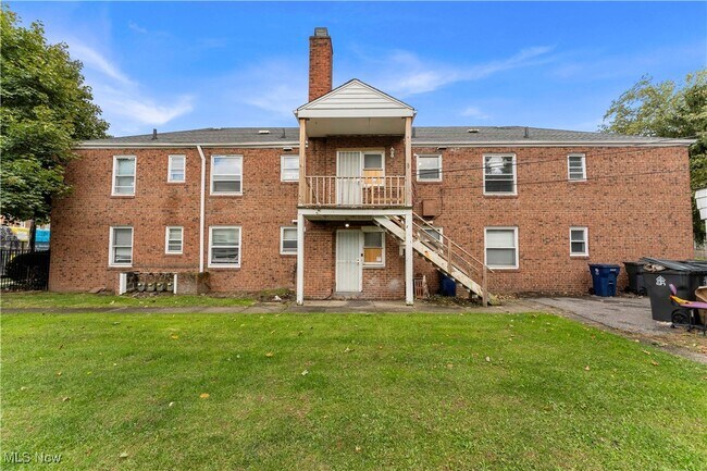 Building Photo - 3895 Kirkwood Rd