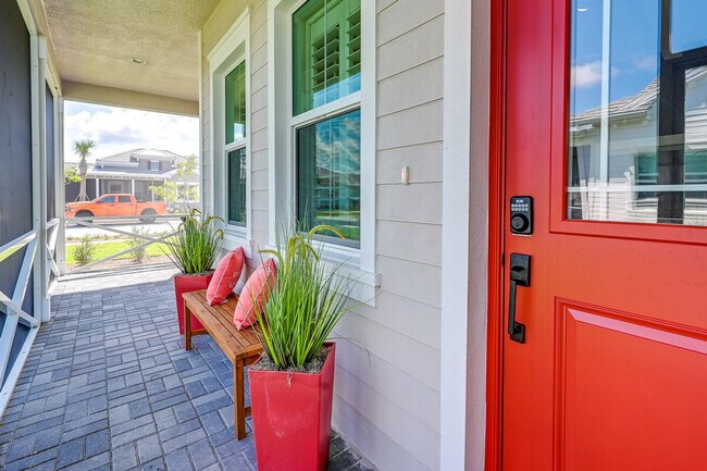 Building Photo - 7197 Saona CT