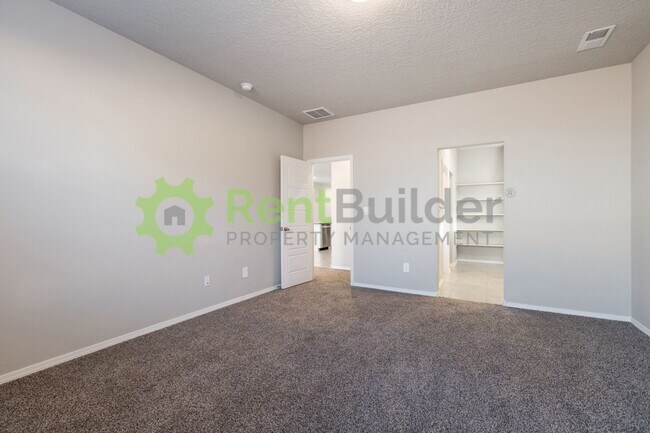 Building Photo - !!!SPECIAL LEASE OFFER - SIGN A LEASE BY 03/23/26 AND GET FIRST FULL MONTHS RENT FREE!!!