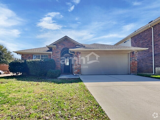 Building Photo - 8601 Lariat Cir