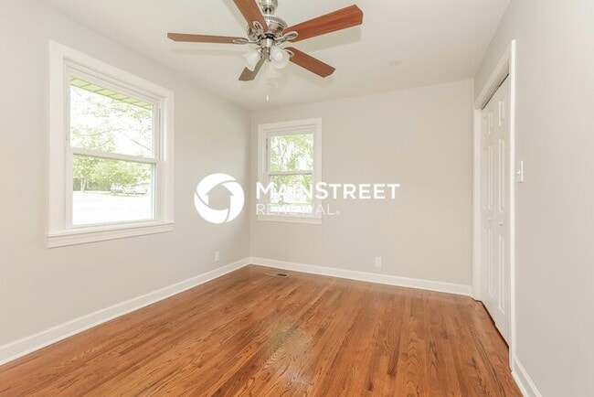Building Photo - 3 Bedroom Pet-Friendly Home in MADISON, TN with Main Street Renewal