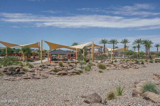 Building Photo - 16019 W Soft Wind Dr