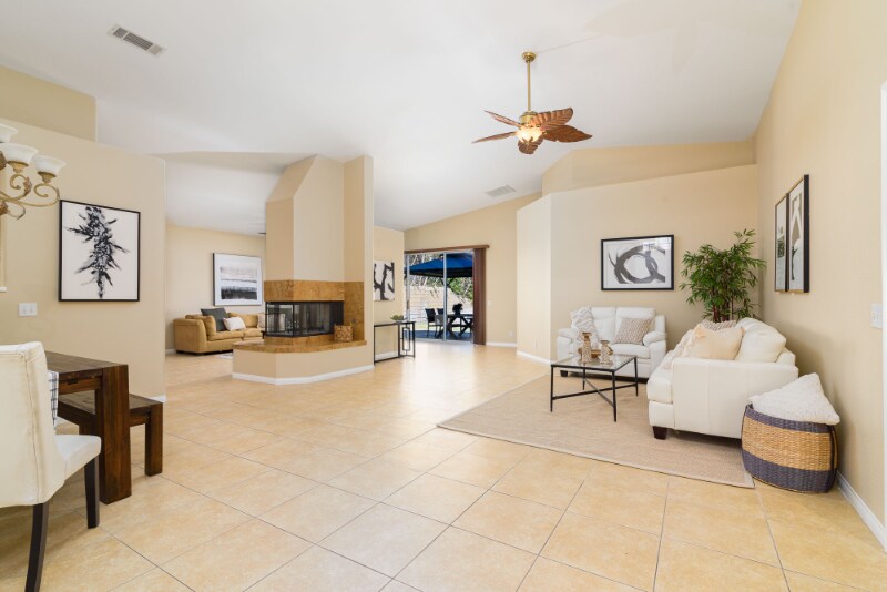 Building Photo - 74114 Windflower Ct