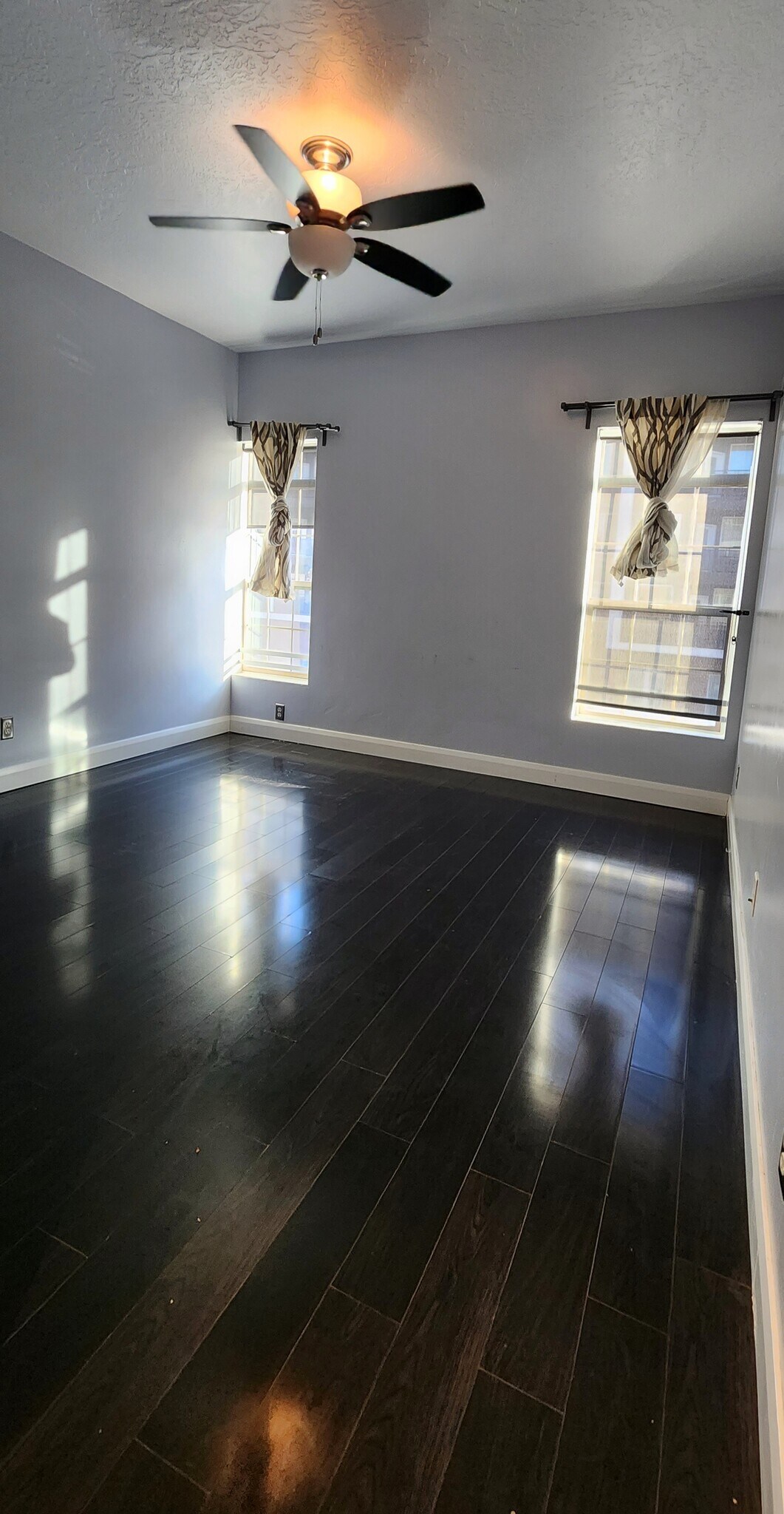 Building Photo - 4276 S Main St