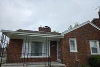 Building Photo - 12840 Kilbourne Ave