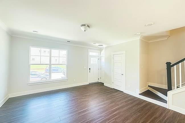 Building Photo - 5577 Stafford Rd