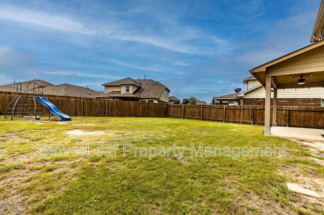 Building Photo - 510 Field Corn Ln