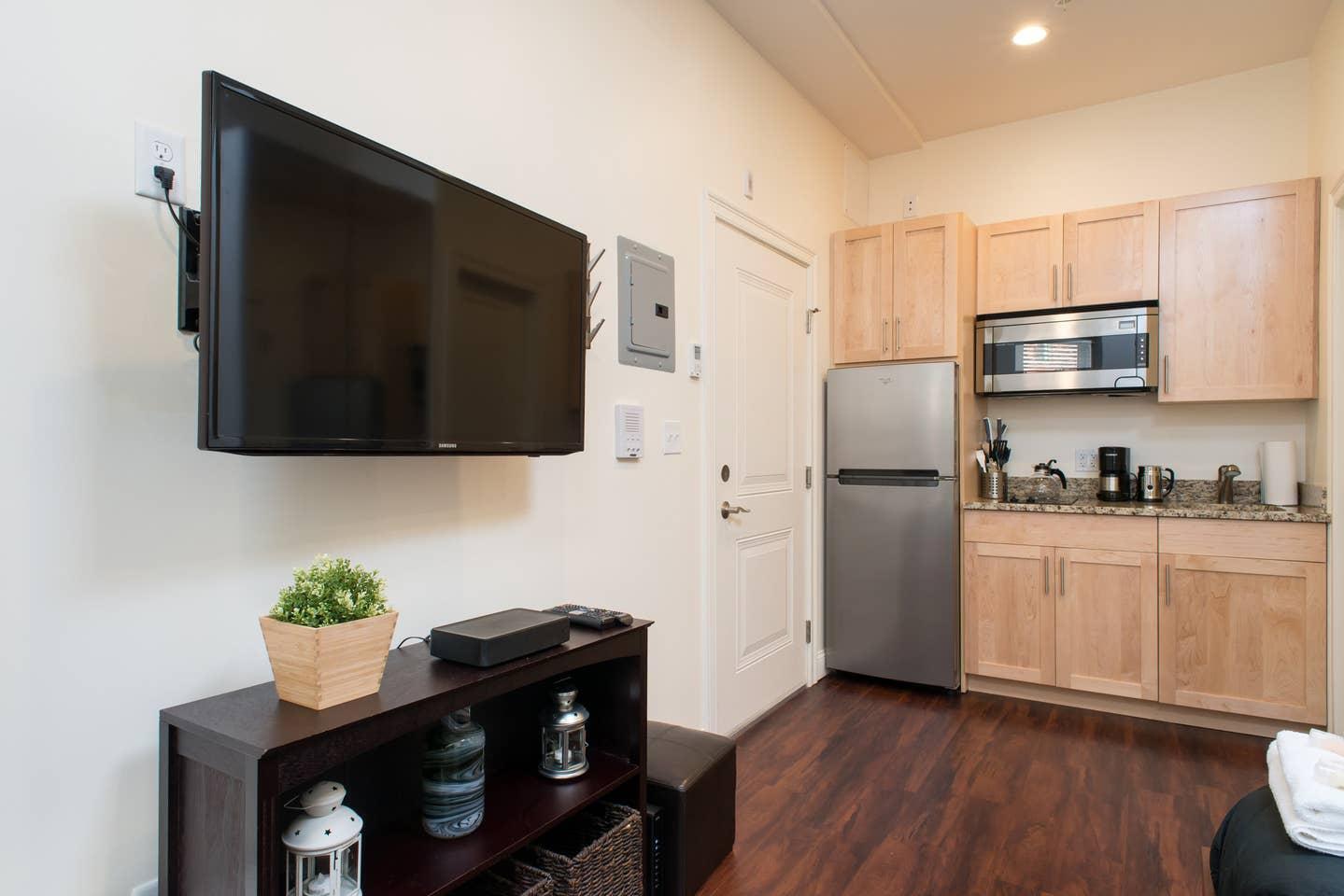 Building Photo - 18 Cumberland St