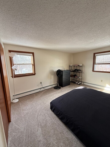 Building Photo - 812 State St