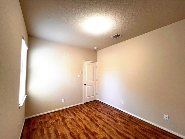 Building Photo - 20330 Pine Water Ln