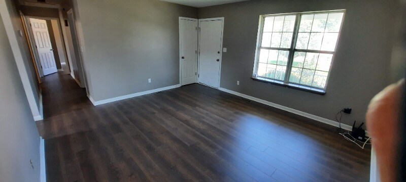 Building Photo - 120 Monroe St