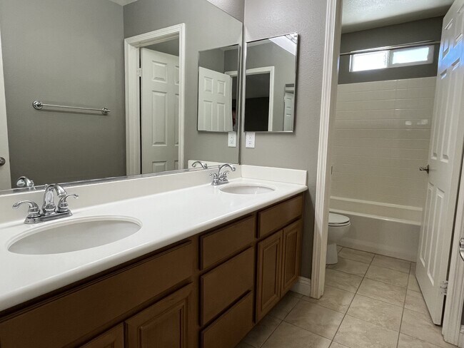 Building Photo - 33812 Temecula Creek Rd