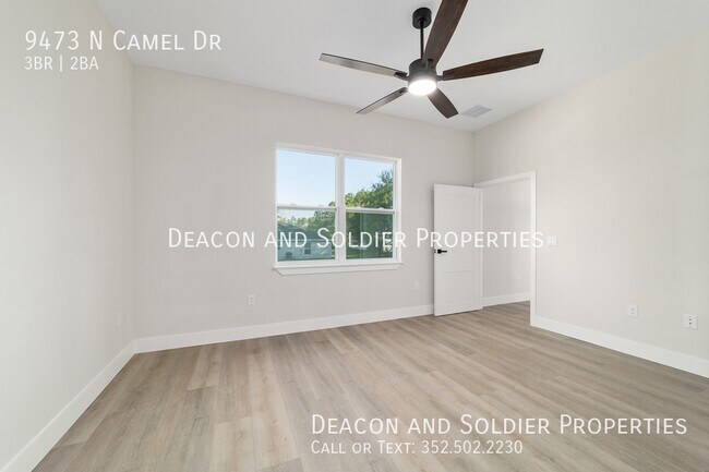 Building Photo - 9473 Camel Dr