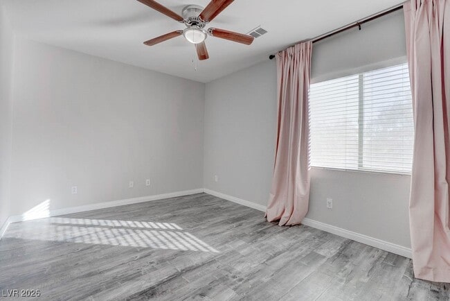 Building Photo - 7898 Spindrift Cove St