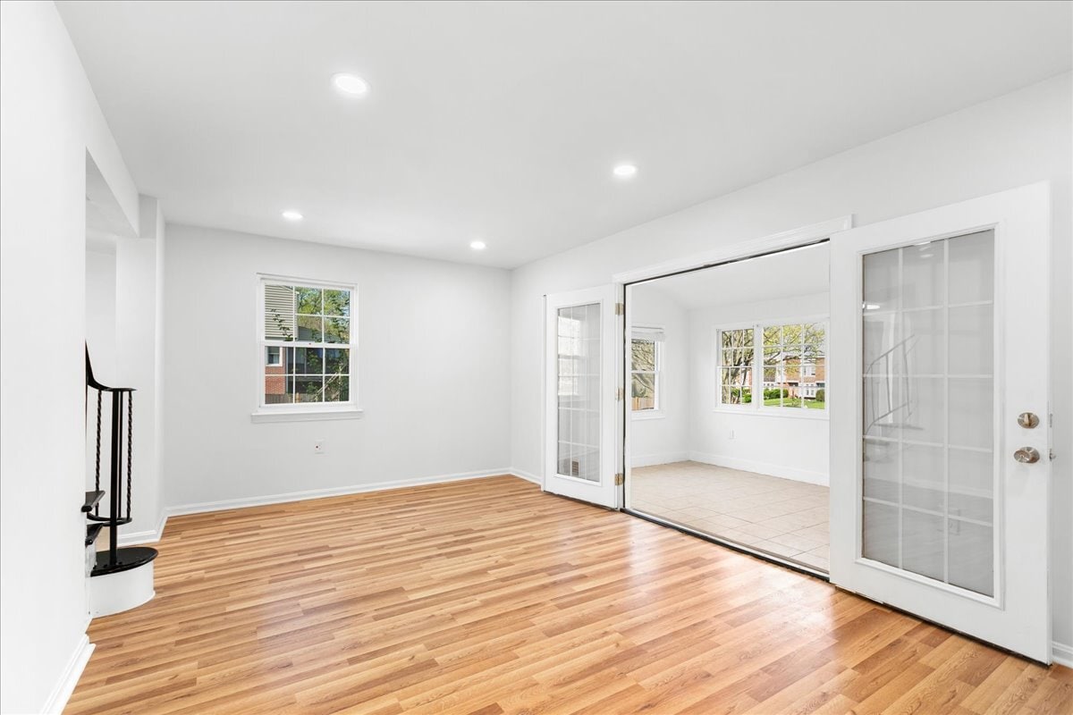 Building Photo - 239 Nottoway St SE