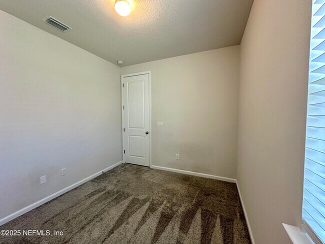 Building Photo - 75310 White Rabbit Ave