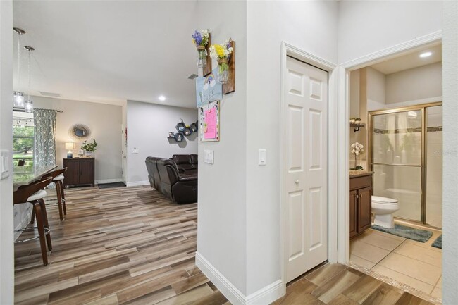Building Photo - 2445 Whittler Br