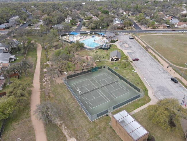 Building Photo - 11322 Bristle Oak Trail