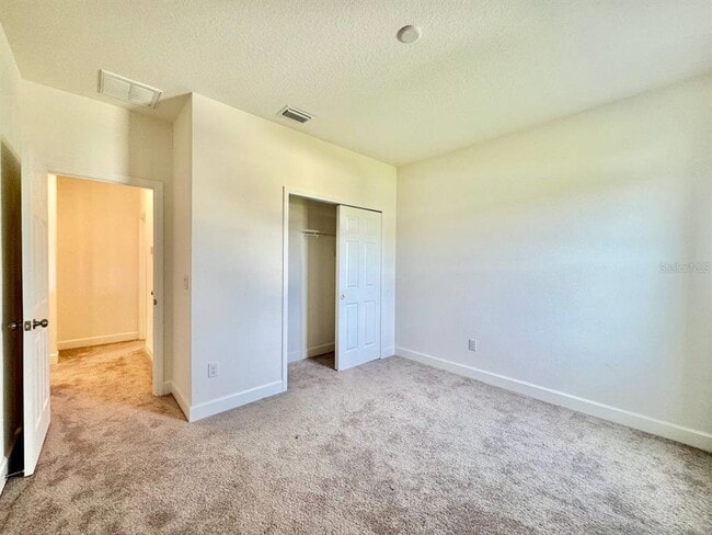 Building Photo - 34159 Astoria Cir