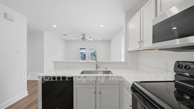 Building Photo - 11309 Autumn Ash Dr